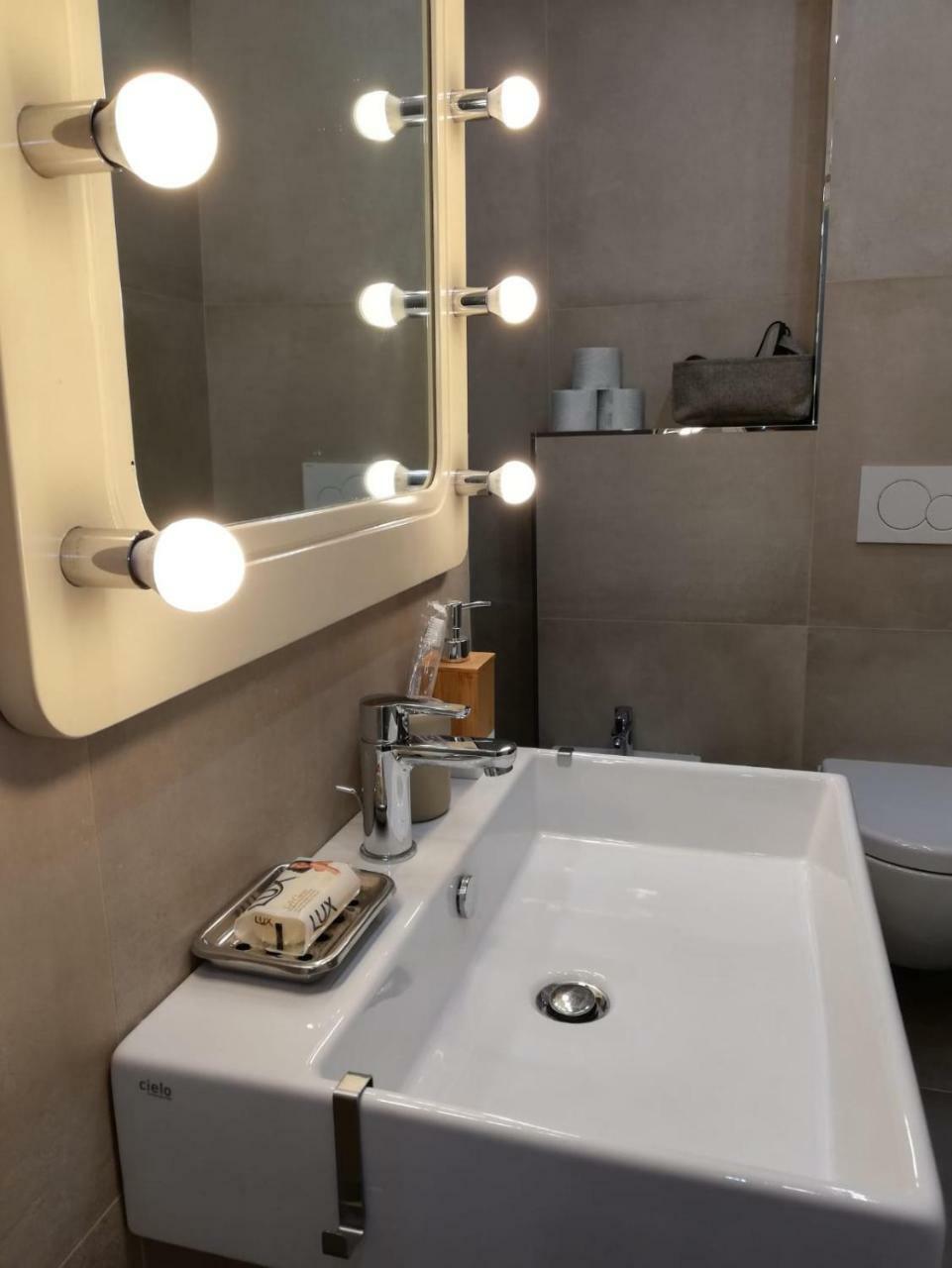 Dimora San Ferdinando 1 Apartment Bari Bagian luar foto